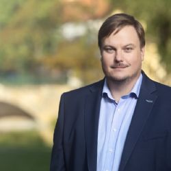 Michal Vozobule obhájil post předsedy plzeňské TOP 09