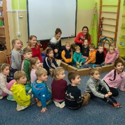Místo Mikuláše nadělovalo ve školkách dárky vedení Trojky
