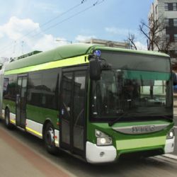 Moderní trolejbus z Plzně bude vozit lidi ve Zlíně