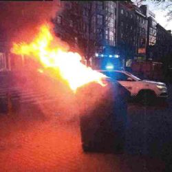 Na Americké v Plzni hořely kontejnery