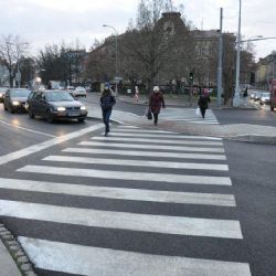 Na Chodském náměstí lze bezpečněji přecházet, zmizely vyjeté koleje