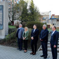 Na Doubravce uctili oběti spojeneckého náletu z dubna 1945