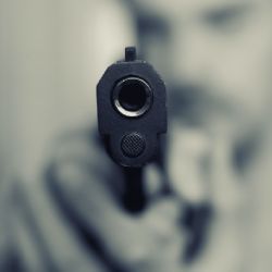 Na Klatovsku vyhrožoval bývalé družce a tvrdil, že může střílet jako na fakultě