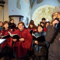 Na Mouřenci zazpívá v neděli Žihelský sbor. Hostem bude sestra Angelika