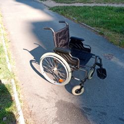 Na plzeňském Lochotíně našli invalidní vozík