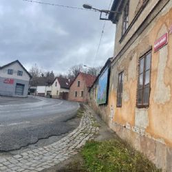 Na Rolnickém startuje rekonstrukce, auta i MHD neprojedou od půlky března