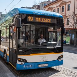 Na testovací linku do Malesic vyjel zapůjčený trolejbus