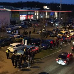 Na tuning party u Tesca rozdali policisté 89 pokut