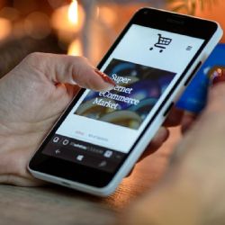 Nakupovat a zároveň šetřit? Široký výběr slevových kuponů najdete na webu www.vasekupony.cz