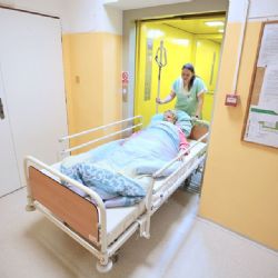 Nemocnice Svatá Anna má nové výtahy