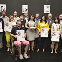 Nemocnice Svatá Anna pokřtila kalendář se svými pacienty
