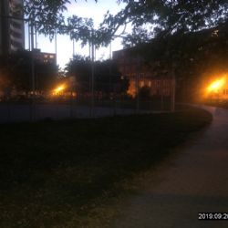 Noční víkendové služby v Plzni na Borech posílila pěší hlídka
