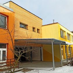Nový pavilon mateřinky v Mandlově ulici je hotov. Děti se už mohou těšit