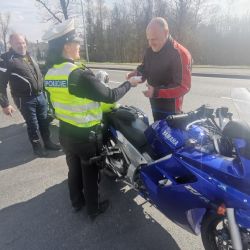 O Velikonocích policisté v kraji rozdali stovky pokut, nehod přibývá 