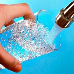 Obyvatel kraje loni spotřeboval 84 litrů vody denně