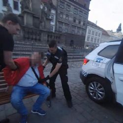 Opilí se upravili tak, že museli na záchytku 