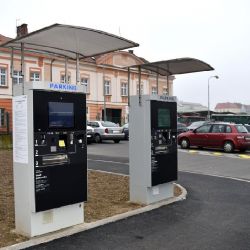 Parkoviště u CAN bude od pondělí zpoplatněno
