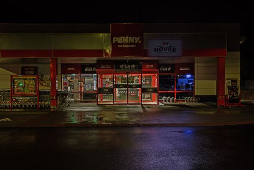 Foto: Penny Markety v kraji v sobotu večer zhasnou pro Zemi