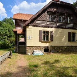 Plzeň rekonstruuje památkově chráněnou lesovnu v Bukovci 