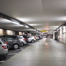Plzeň staví osmipatrový parkovací dům Světovar