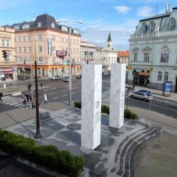 Plzeň vypsala výběrové řízení na firmu, jež obnoví památník Díky, Ameriko!