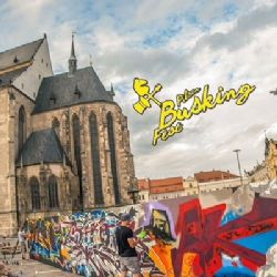 Plzeň zve od středy na pouliční Busking Fest