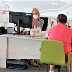Plzeňské zákaznické centrum ČEZ slaví první rok od svého redesignu