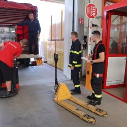 Plzeňský kraj odesílá do Opavy elektrocentrály, čerpadla i vysoušeče vody