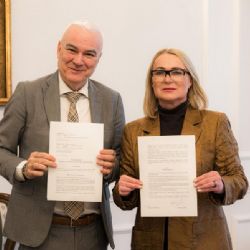 Plzeňský kraj zajistí pokračování letecké záchranné služby i po roce 2028