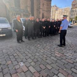 Plzeňští strážníci pomáhají po povodních v Jeseníku 