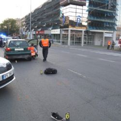 Po nehodě v centru Plzně zemřeli chlapci 