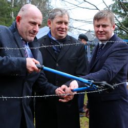 Po třiceti letech u Rozvadova znovu přestřihli dráty