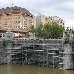 Historický Wilsonův most v Plzni čeká další oprava
