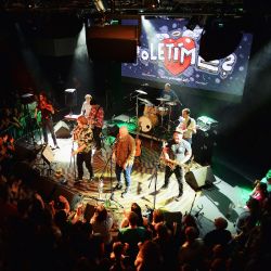 Poletíme? odstartovali své turné Chce to tour a míří i do Plzně