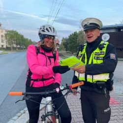 Policisté kontrolovali chodce, cyklisty, ale také emise aut