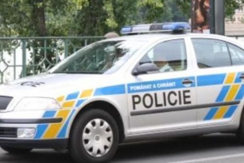 Foto: Policisté ohlídají klidný průběh Majálesu v Plzni