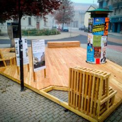 Populární dřevěné náměstíčko na Kollárce má namále. Rozhodnou radní