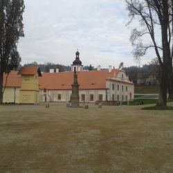 Poznávací stezky městem Plasy lákají turisty i místní