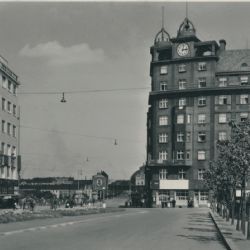 Pracovna republiky. Architektura Plzně v letech 1918–1938