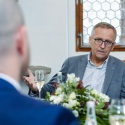 Primátor Plzně Zarzycký gratuloval profesoru Vladislavu Třeškovi k jubileu