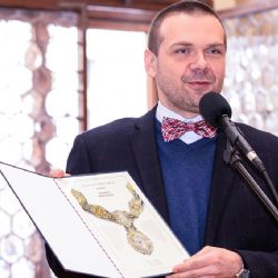 Primátor předal výtěžek celoroční sbírky Díky dětem 