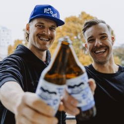 Proud in Movember s knírkem podpoří Nadační fond Muži proti rakovině