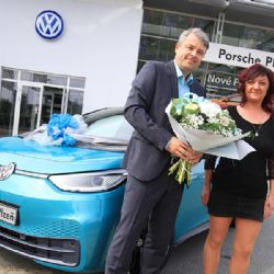Nová éra začíná! Na plzeňské silnice vyjíždí historicky první plně elektrický automobil Volkswagen ID.3