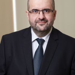 Ředitelem Škoda JS je František Krček