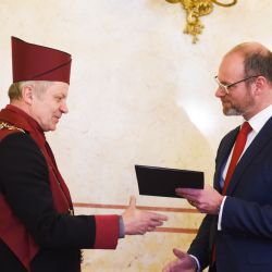 Rektor ZČU Holeček pokračuje ve funkci