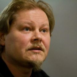 Říjnová Beseda: Dan Bárta, Bára Poláková i Návrat Krále Šumavy