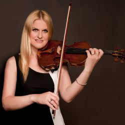 Listopadová Beseda: Špičkový jazz, housle Gabriely Demeterové i Ovčáček miláček