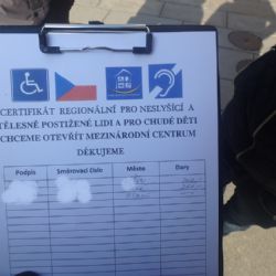 Rumun vybíral v Plzni na falešnou sbírku