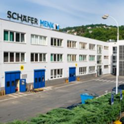 Schäfer-Menk se postaral, že v Dýšině není brownfield, ale strojírenská výroba