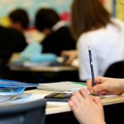 Školy si rozdělí peníze na prevenci rizikového chování a mediální výchovu
